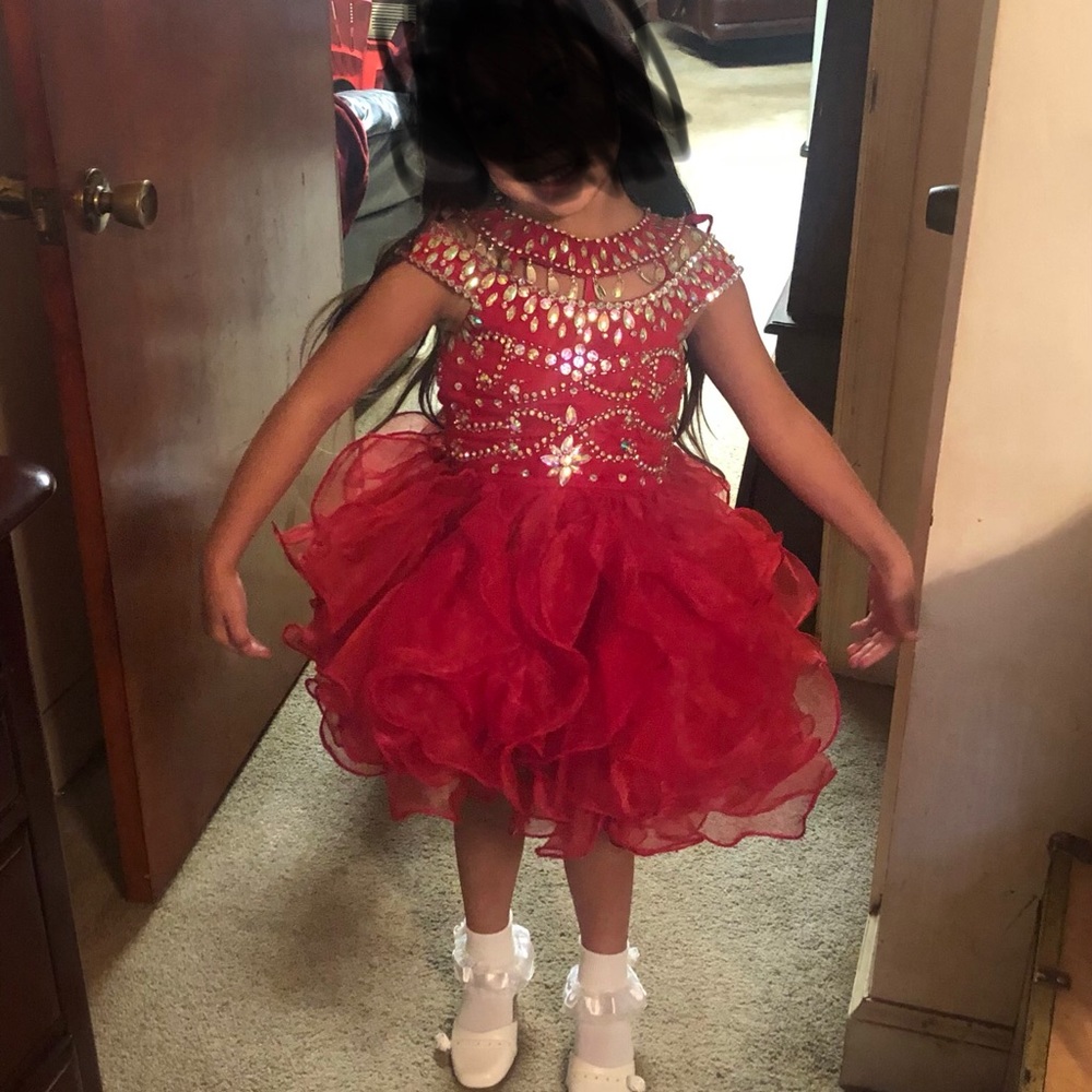 COPY - Girls red pageant dress sz 4/5 PRICE DROP!
